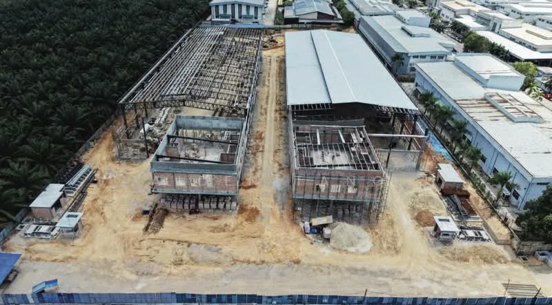 Kilang untuk Dijual di Taman Desa Cemerlang (Ulu Tiram) - Aiden Tang - Exterior - PropertyGuru.com.my