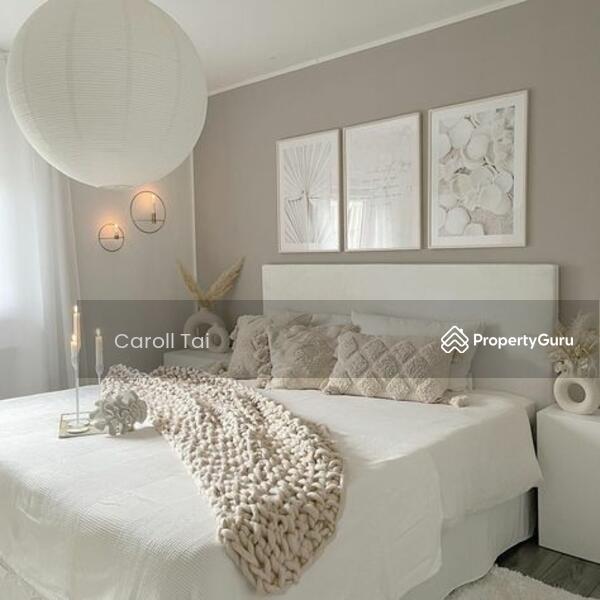 For Sale - The Asteriaz