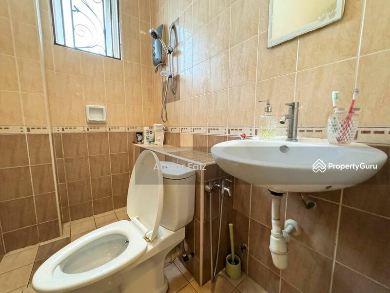 Semi-Detached House for Sale in Setia Damai (Setia Alam) - Amzar Faiz - PropertyGuru.com.my