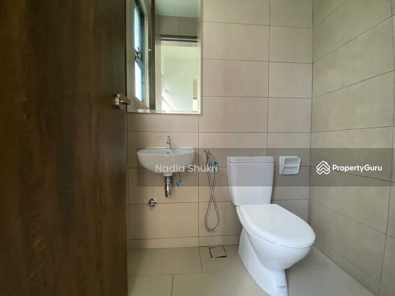Semi-Detached House for Sale in Bukit Jelutong (Shah Alam) - Nadia Shukri - PropertyGuru.com.my