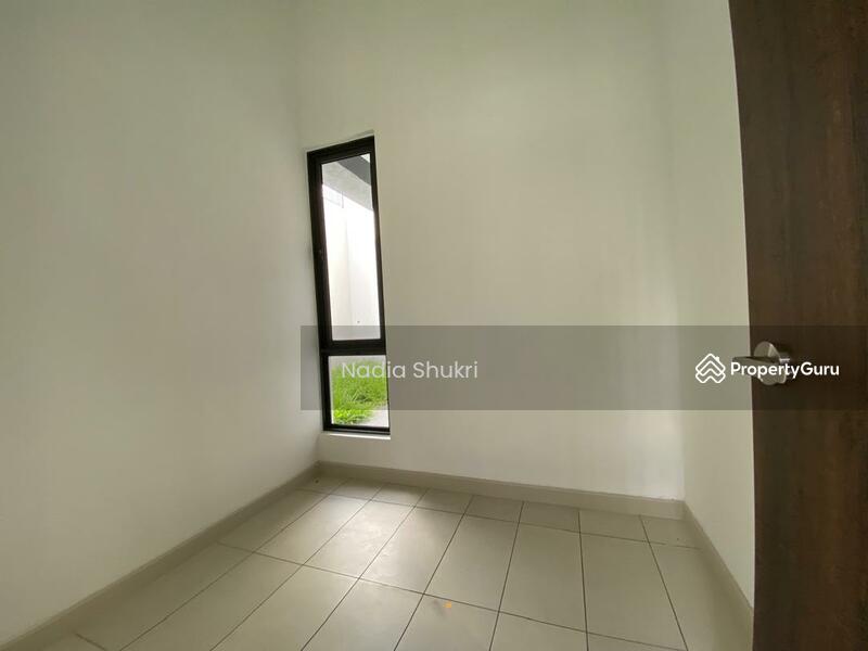 Semi-Detached House for Sale in Bukit Jelutong (Shah Alam) - Nadia Shukri - PropertyGuru.com.my