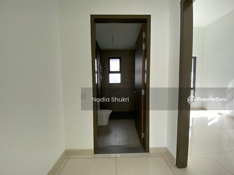 Semi-Detached House for Sale in Bukit Jelutong (Shah Alam) - Nadia Shukri - PropertyGuru.com.my