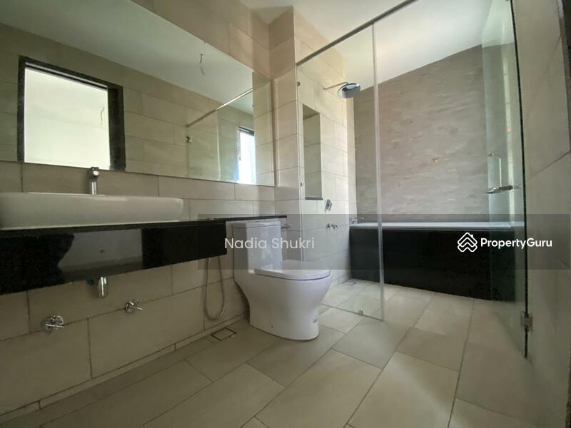 Semi-Detached House for Sale in Bukit Jelutong (Shah Alam) - Nadia Shukri - PropertyGuru.com.my