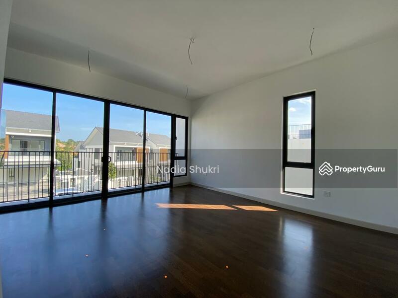 Semi-Detached House for Sale in Bukit Jelutong (Shah Alam) - Nadia Shukri - PropertyGuru.com.my
