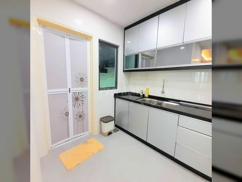 Service Residence for Rent at Vista Alam - Erin Yusof - Kitchen - PropertyGuru.com.my