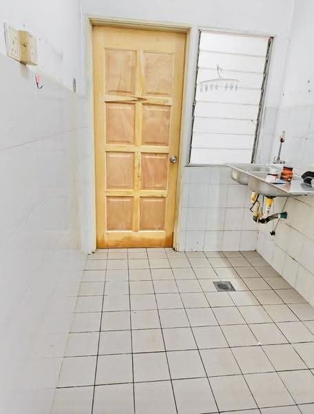 Pangsapuri untuk Disewa di 162 Residency - Erin Yusof - Kitchen - PropertyGuru.com.my