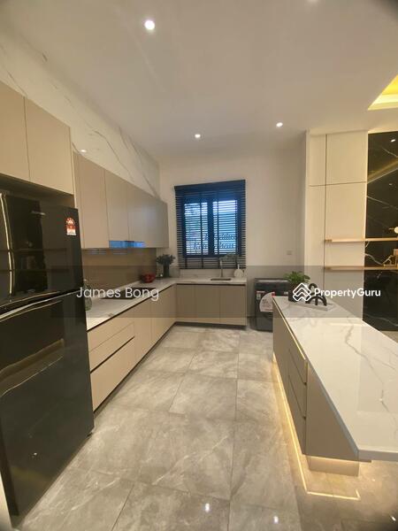 Untuk Dijual - Parkland by the River