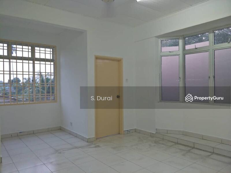 For Sale - Masai Kampung Plentong Baru 2.5 Storey End Lot With Land 10feet