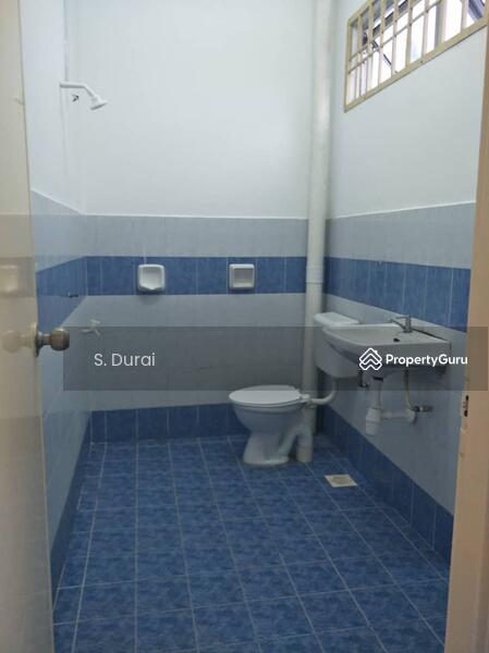 For Sale - Masai Kampung Plentong Baru 2.5 Storey End Lot With Land 10feet