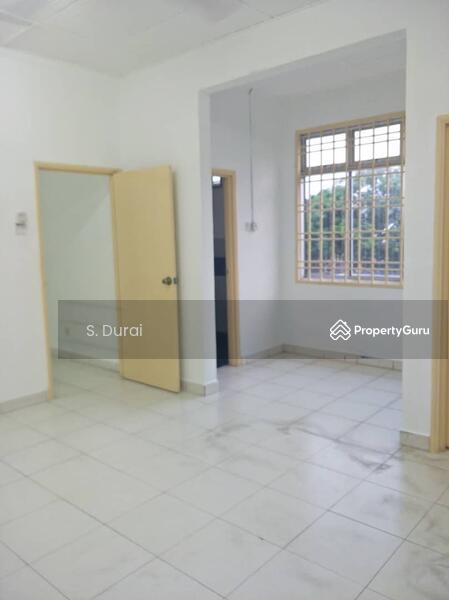 For Sale - Masai Kampung Plentong Baru 2.5 Storey End Lot With Land 10feet