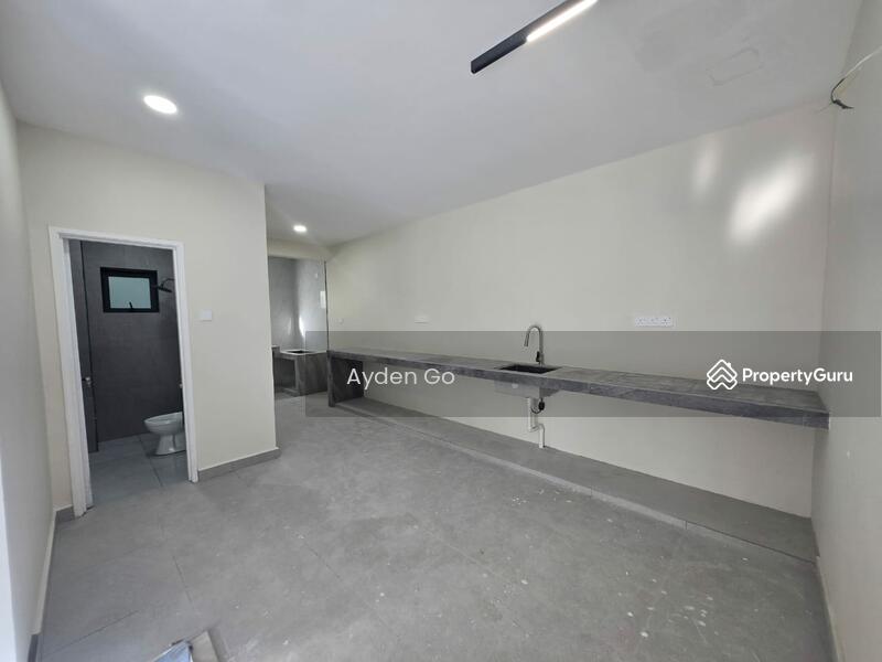 For Sale - Laman Rimbunan