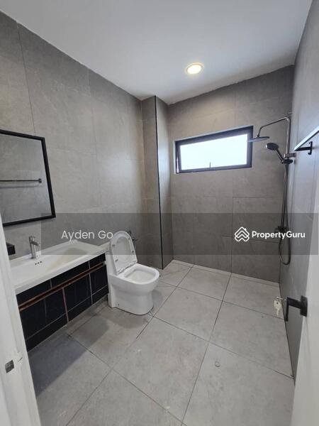 For Sale - Laman Rimbunan