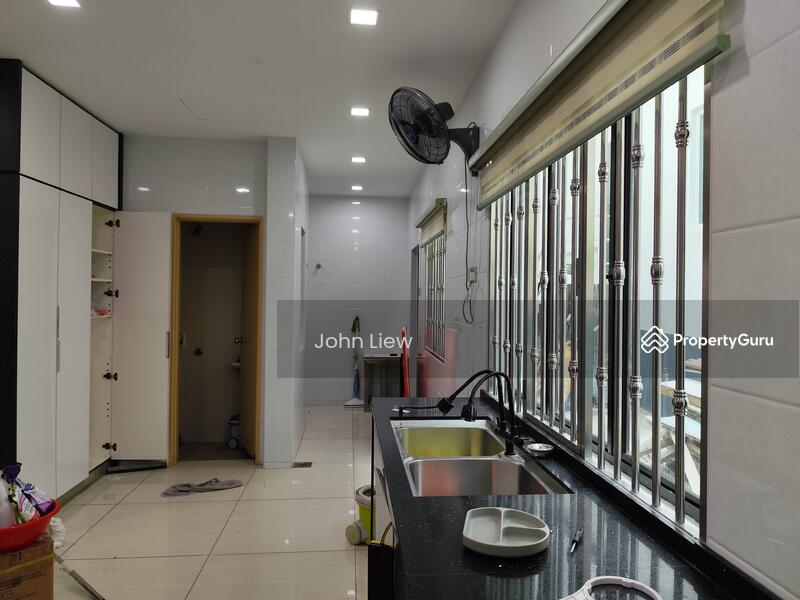 3-storey Terraced House for Sale in Puchong (Selangor) - John Liew - PropertyGuru.com.my