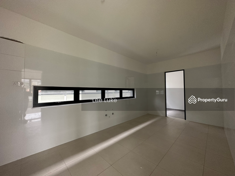 For Sale - Bungalow at Bandar Tropicana Aman