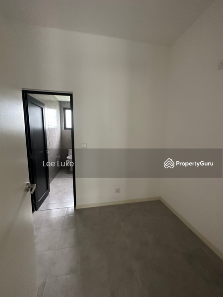 For Sale - Bungalow at Bandar Tropicana Aman