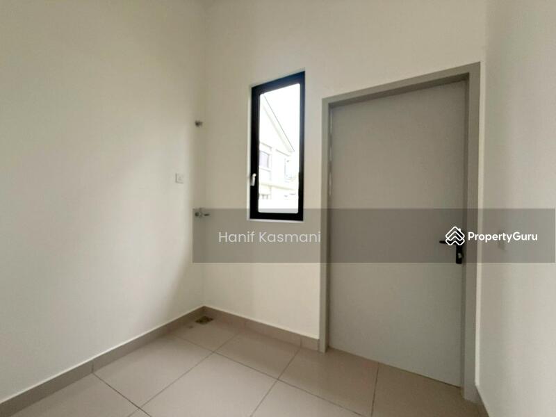 Untuk Dijual - Sejati Lakeside 2