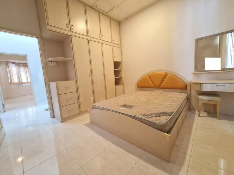 2-storey Terraced House for Sale in Batu 9 (Cheras) - Ken Lew - Bedroom - PropertyGuru.com.my