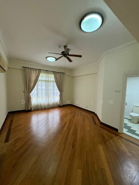 Kondominium untuk Disewa di Regal Villa - Desmond Low - Living Room - PropertyGuru.com.my