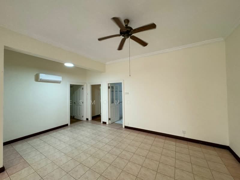 Kondominium untuk Disewa di Regal Villa - Desmond Low - Living Room - PropertyGuru.com.my