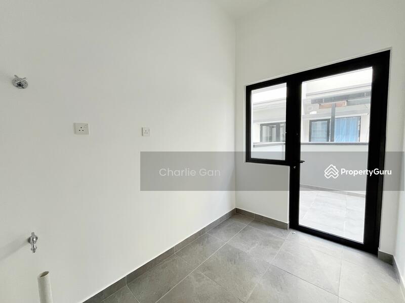 Bungalow for Sale in Telok Panglima Garang (Selangor) - Charlie Gan - PropertyGuru.com.my