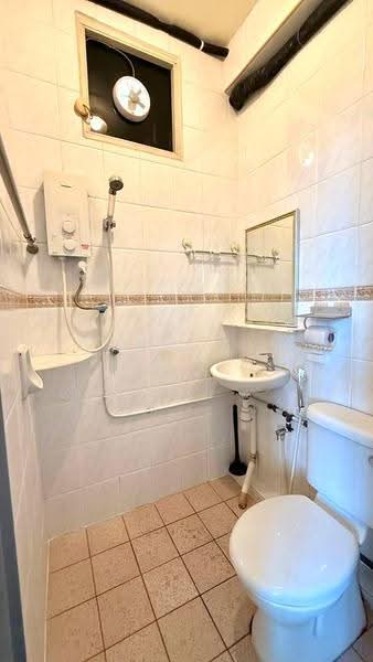 Kondominium untuk Disewa di Kingfisher Series - Gan Chun Kai - Bathroom - PropertyGuru.com.my