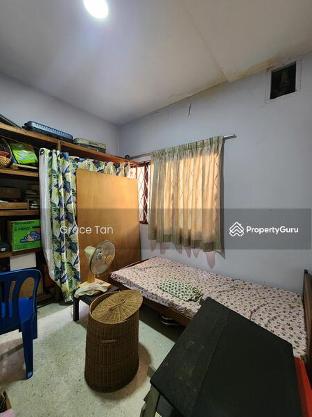 Untuk Disewa - Terrace house at Taman Mayang