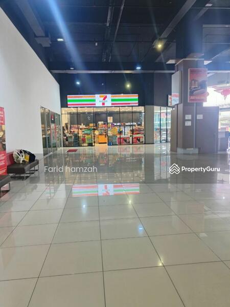 Untuk Disewa - Retail space at Mines Resort City