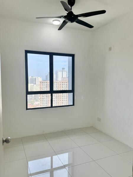 For Sale - Skyview Residence