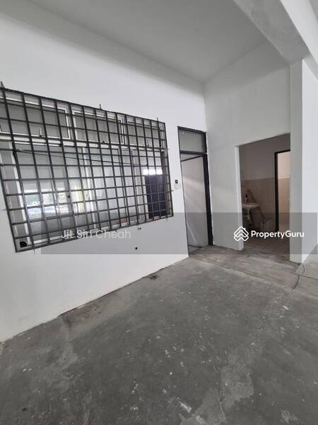 For Sale - Nusa Bestari Jalan Jati 2 Facing V8 Hotel near Mcd Hong Leong Bank Bestmart