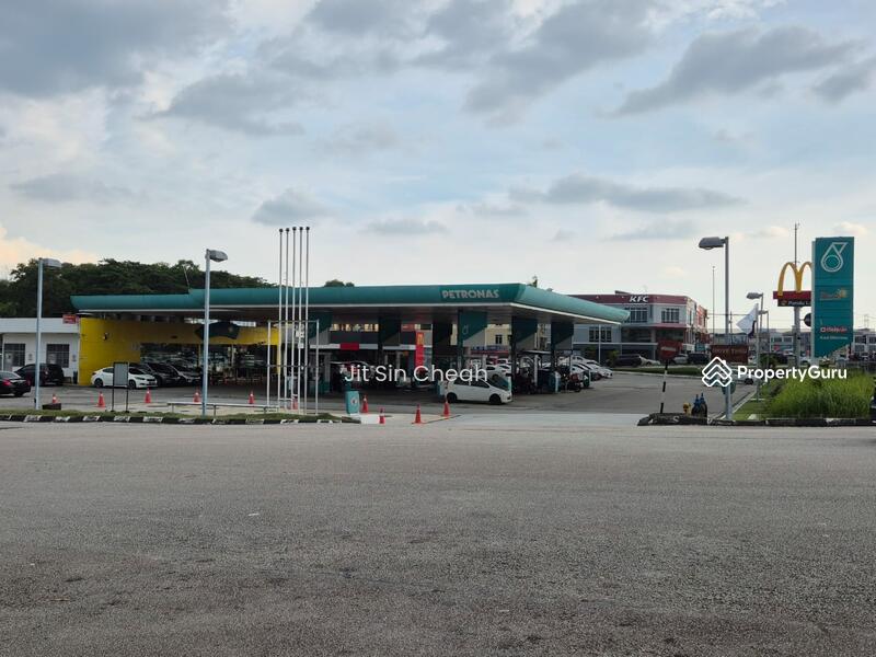For Sale - Nusa Bestari Jalan Jati 2 Facing V8 Hotel near Mcd Hong Leong Bank Bestmart