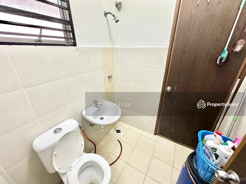 2-storey Terraced House for Sale in Saujana Utama (Puncak Alam) - Amzar Faiz - PropertyGuru.com.my