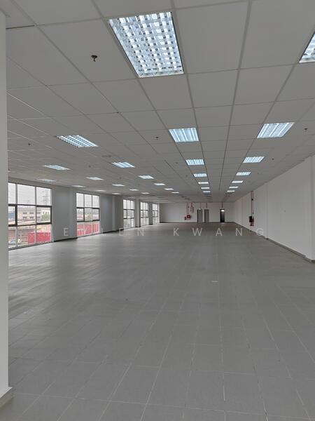For Rent - Near Shah Alam & Klang Detached Warehouse with Loading Bays For Rent