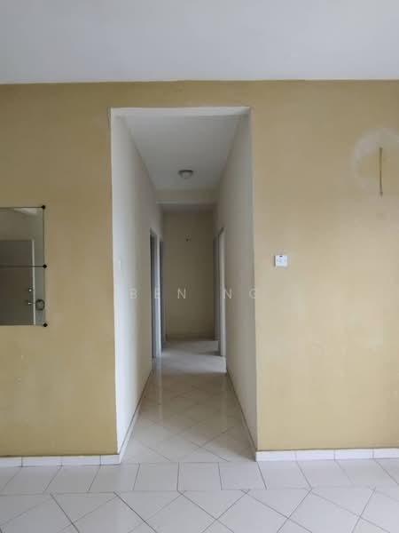 Apartment for Sale at Pangsapuri Seri Meranti - BEN NG - Corridor - PropertyGuru.com.my