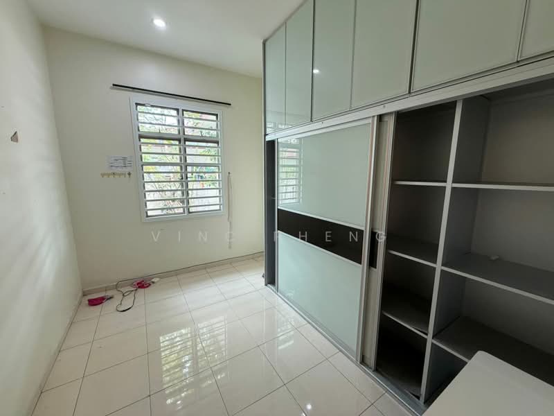 Semi-D house at Taman Saujana Permai untuk Untuk Dijual - RM 550,000, Mac 2026 - PropertyGuru.com.my