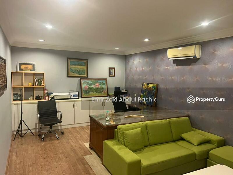 Untuk Dijual - Dana 1 Commercial Centre