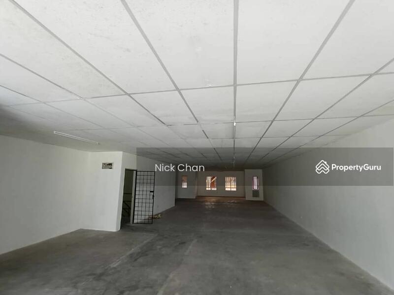 Untuk Disewa - Pusat Dagangan NZX