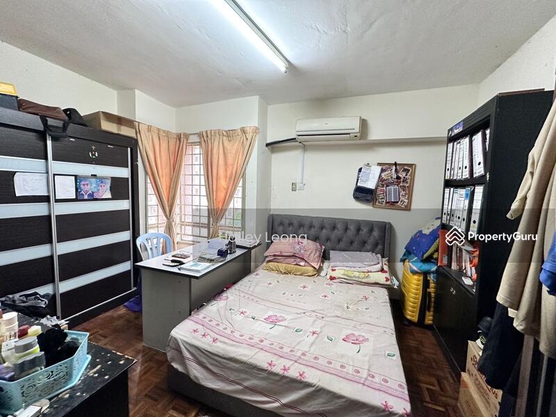 For Sale - Vista Perdana