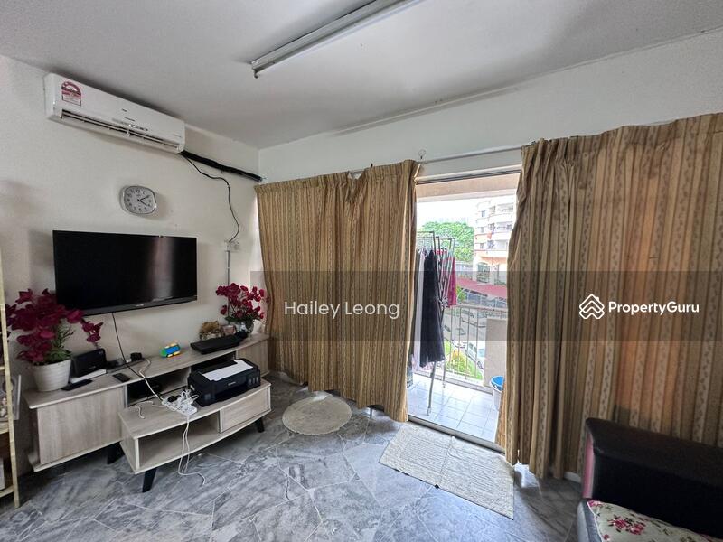 For Sale - Vista Perdana