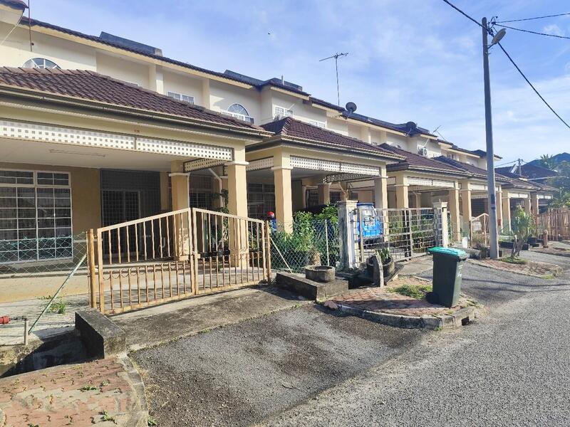 Untuk Dijual - Taman Tunku Sarina, Jitra