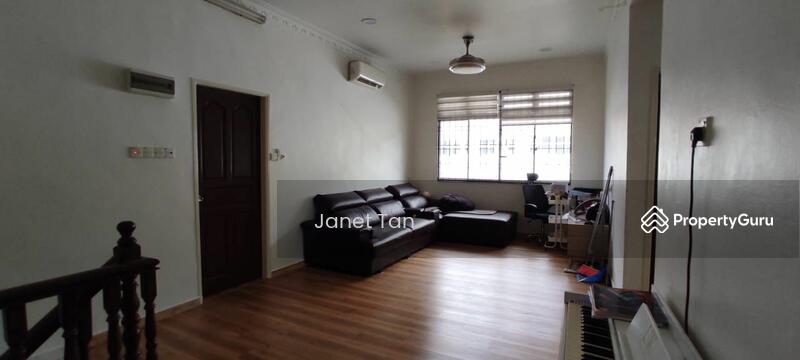 Untuk Dijual - Batu Pahat Taman Bukit Perdana 2 Storey Semi-D House