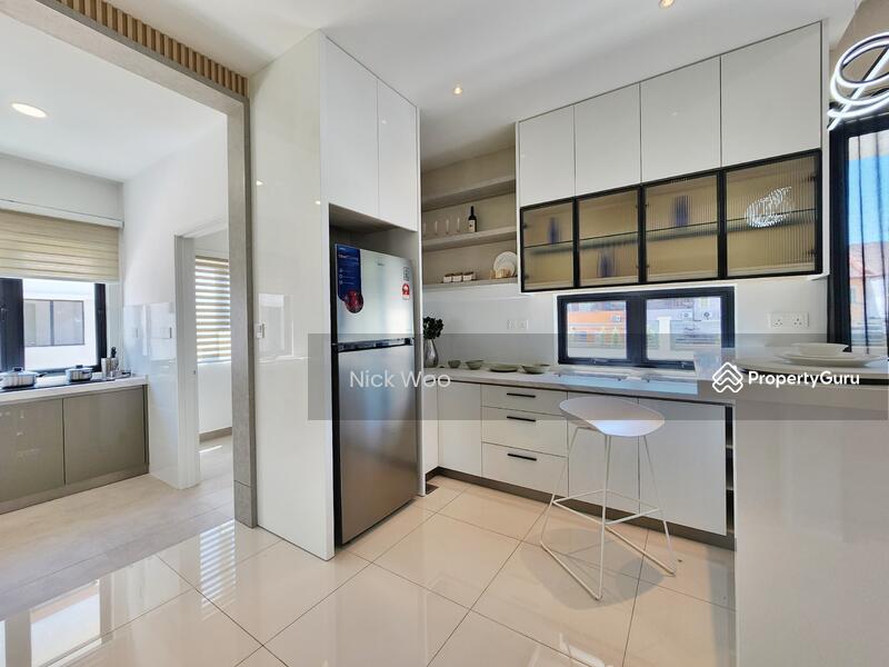For Sale - SERAI 168