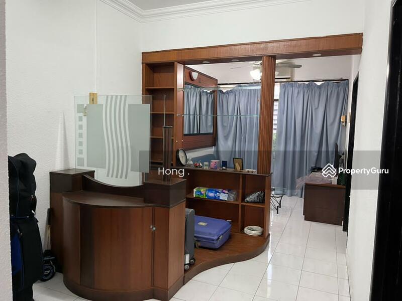 For Rent - Marina Tower