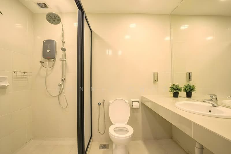 Servis Apartment untuk Disewa di Seri Cempaka - Connie Choo - Bathroom - PropertyGuru.com.my