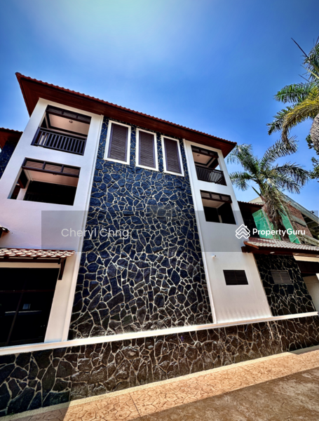 Untuk Dijual - Pearl Hill Villa (Mount Evergreen)