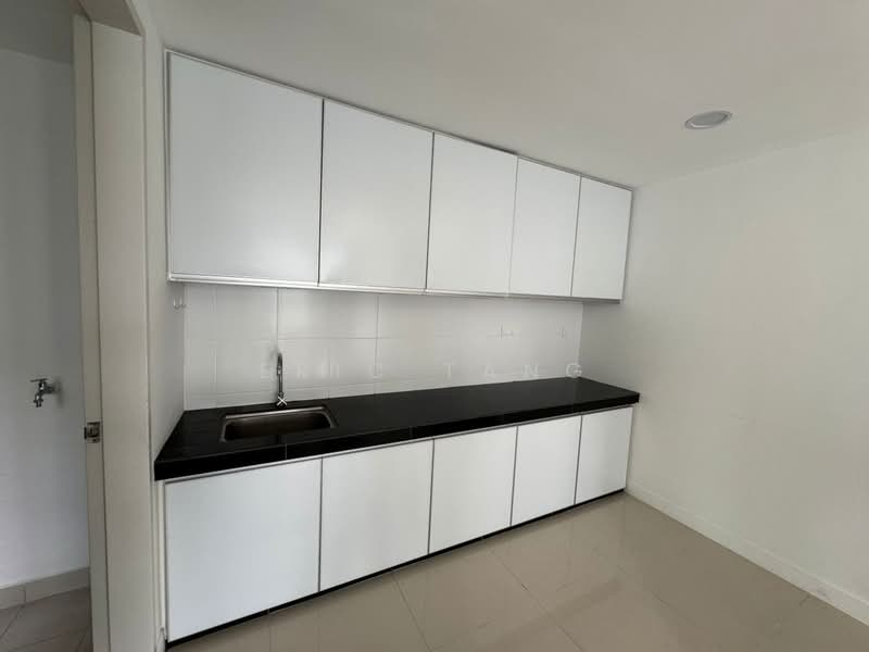 Untuk Disewa - Emerald Hill