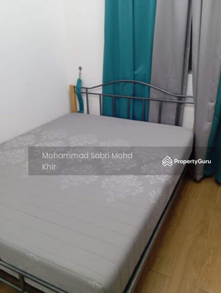 Pangsapuri untuk Disewa di Selangorku Pr1ma Lakefront Homes - Mohammad Sabri Mohd Khir - Bedroom with bed and mattress provided. - PropertyGuru.com.my