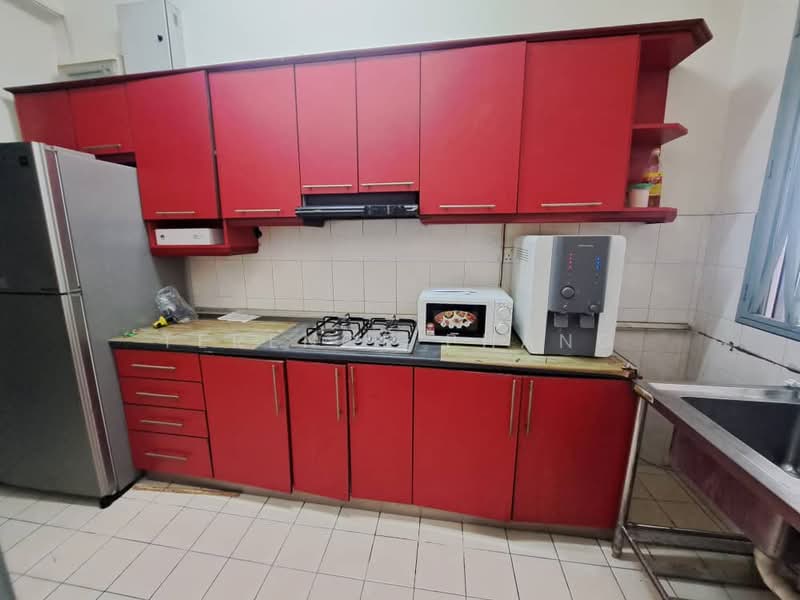 Kondominium untuk Disewa di Millennium Place @ Millennium Square - Terence Phang - Kitchen - PropertyGuru.com.my