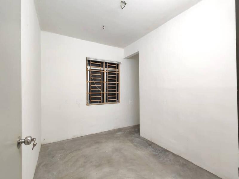 Untuk Dijual - Taman Merbau Indah