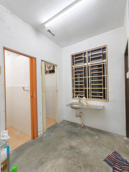 Untuk Dijual - Taman Merbau Indah