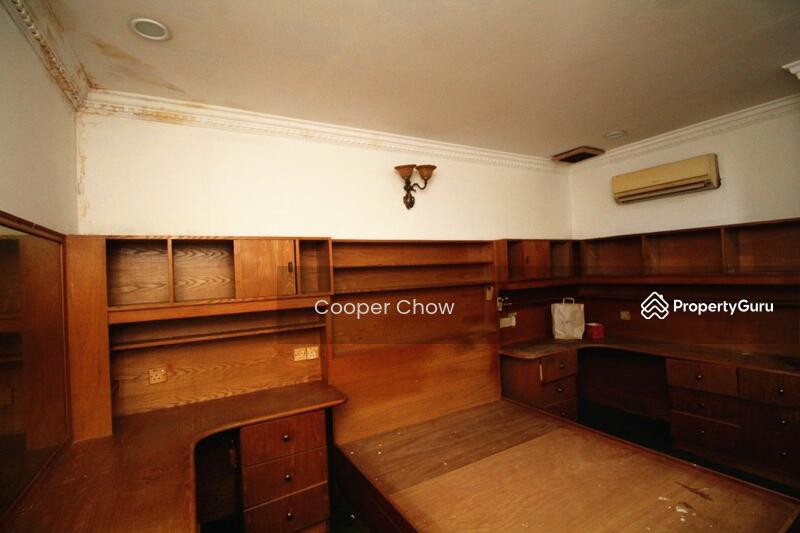 Untuk Dijual - Terrace house at Seksyen 19